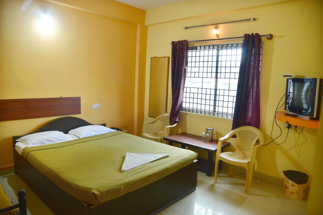 Shreyas Residency Hotel Mysore Exterior photo